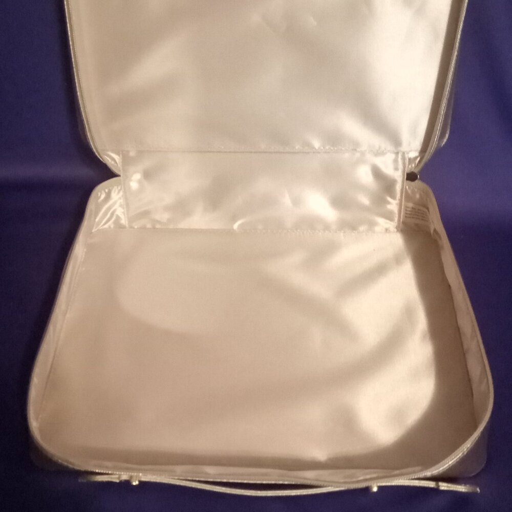 Slim Gold Makeup Train Case View 4